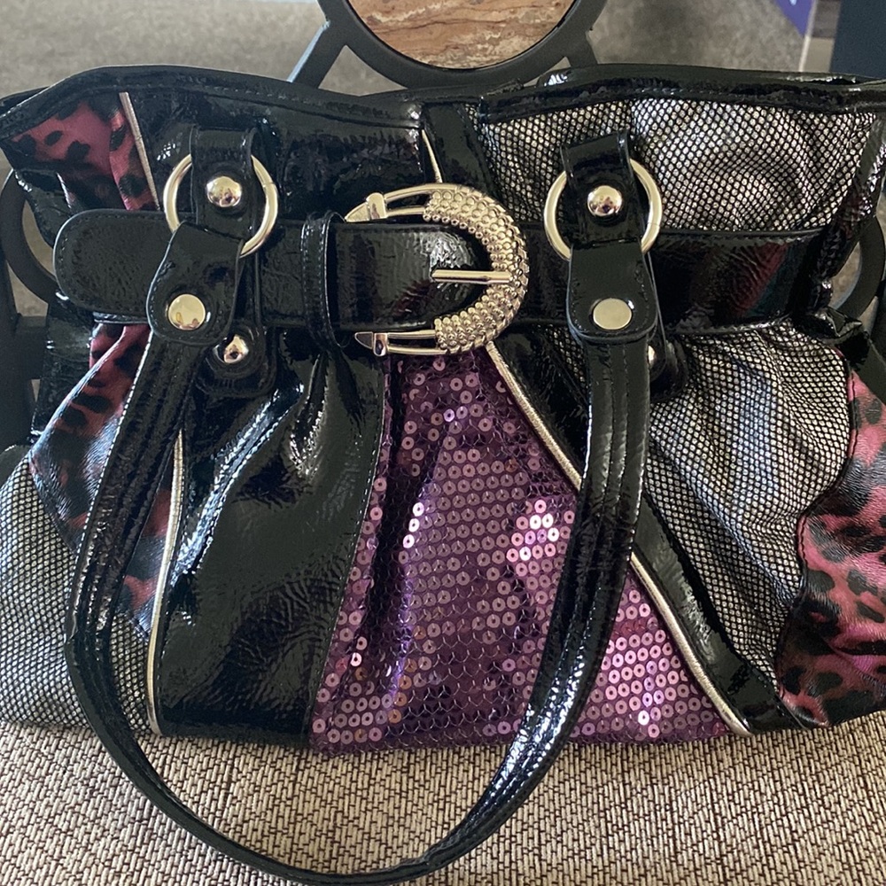 Women’s Fashion Sequin Patent Leather Purse with Silver Buckle NWOT
